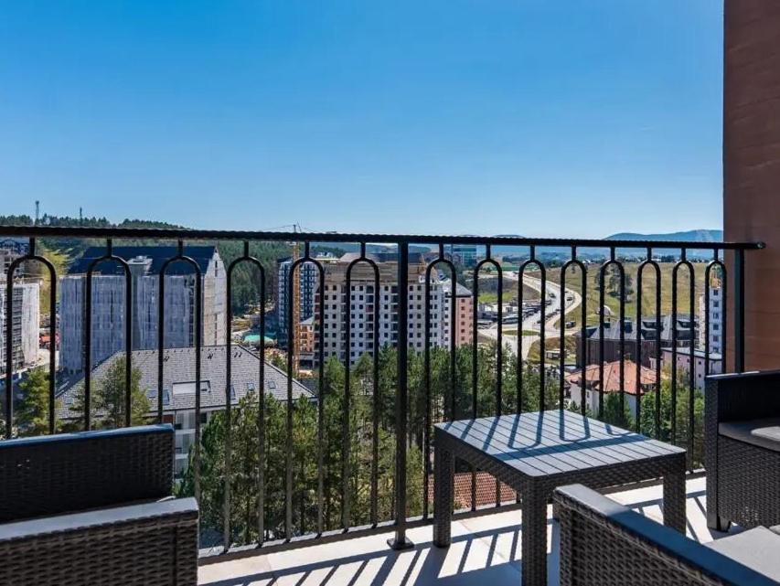 Vila Pino Silvestre Zlatibor Luaran gambar